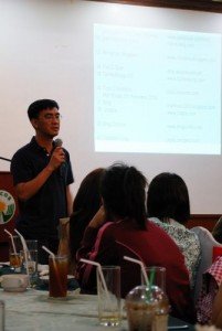 Kahit nerbyoso, nagsalita na rin ako. Salamat sa larawan, Ada