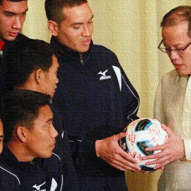 Philippine Azkals with President Noynoy Aquino
