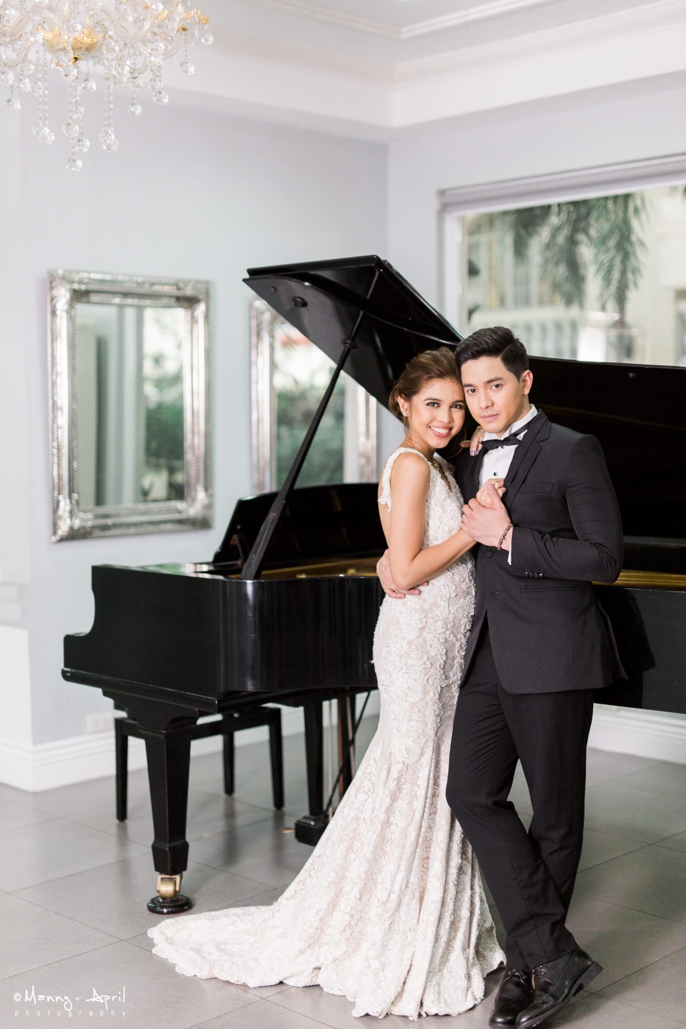Maine Mendoza and Alden Richards in AlDub prenup photoshoot.