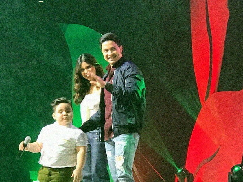 Baeby Baste, Maine Mendoza, at Alden Richards sa PLDT Gabay Guro Grand Gathering 2017 noong September 17, 2017 sa MOA Arena.