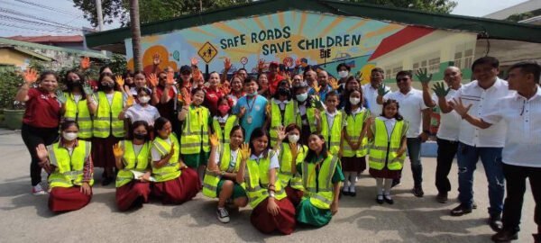 Mural on safe roads for children t Gueco Balibago Elementary School in Angeles City, Pampanga.