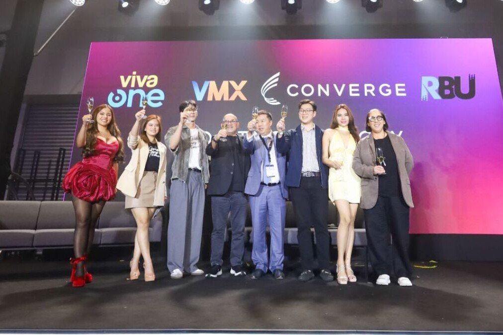 Converge loads exclusive Viva content on Xperience Hub